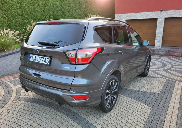 Ford Kuga cena 69900 przebieg: 155000, rok produkcji 2017 z Kraków małe 352